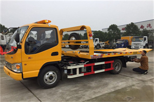 策勒哪里有拖车服务